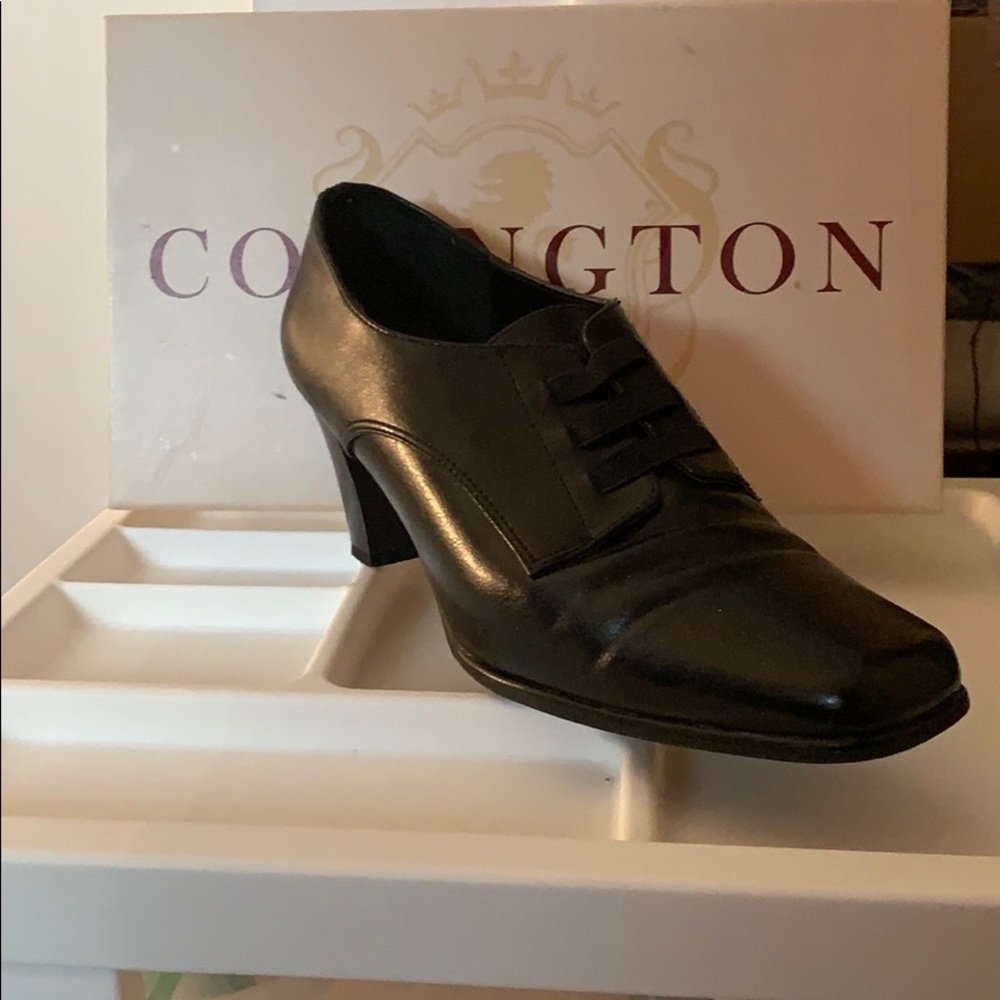 Covington Black Heeled Shoe